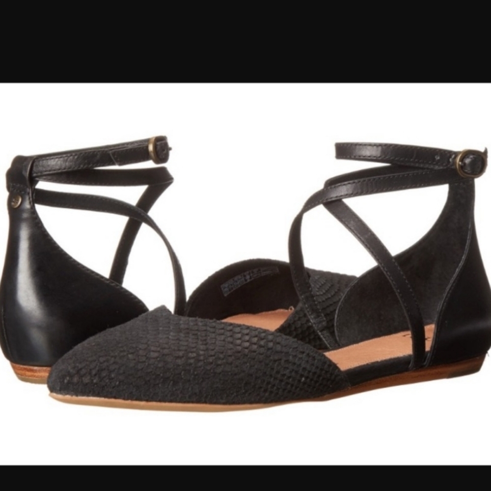 UGG Black Pointed Toe Ankle Strap Flats